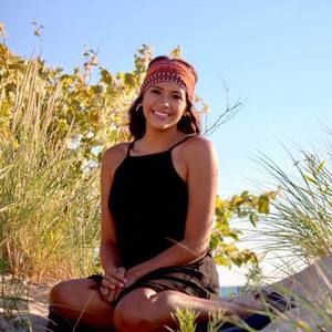 Meet your Posher, Melanie